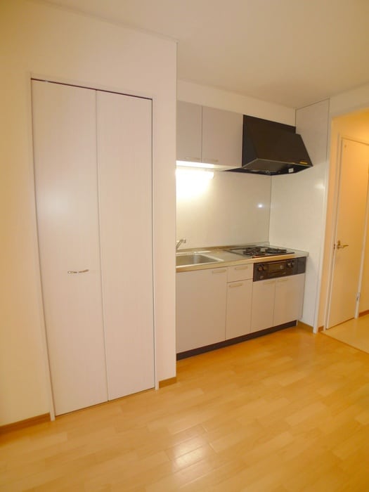 ノ－ブル・コ－トの物件内観写真