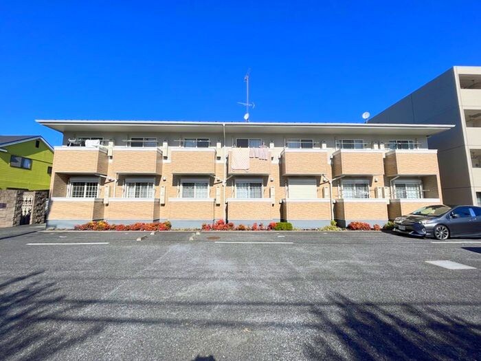 ノ－ブル・コ－トの物件外観写真