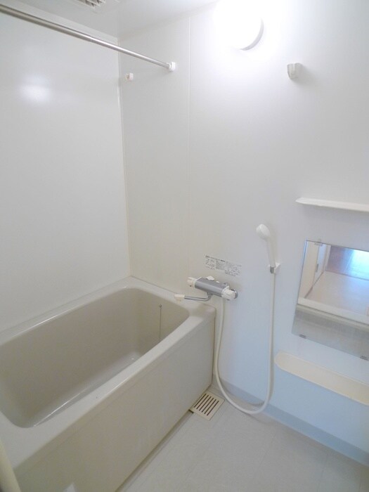 ノ－ブル・コ－トの物件内観写真