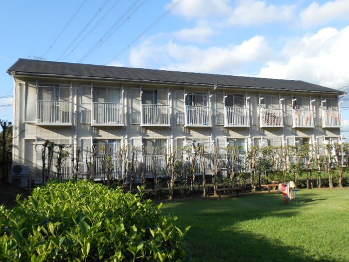 メゾンやまさきの物件外観写真