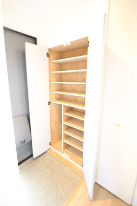 カ－サヴェルディⅡの物件内観写真