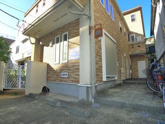 コーポ望月の物件外観写真