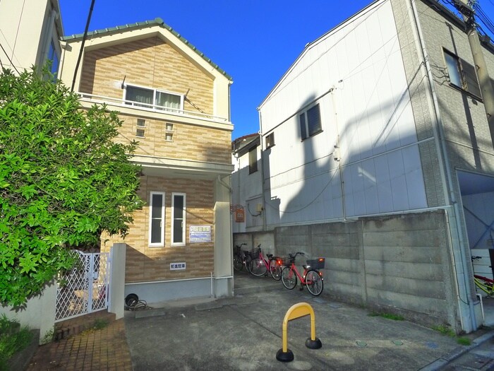 コーポ望月の物件外観写真