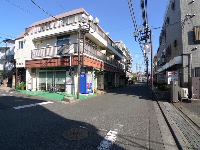 万代ビルの物件外観写真