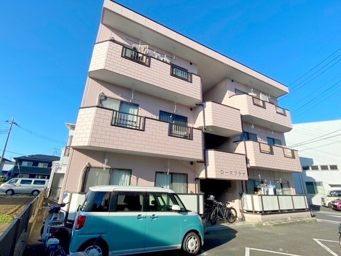 ローズプラザの物件外観写真