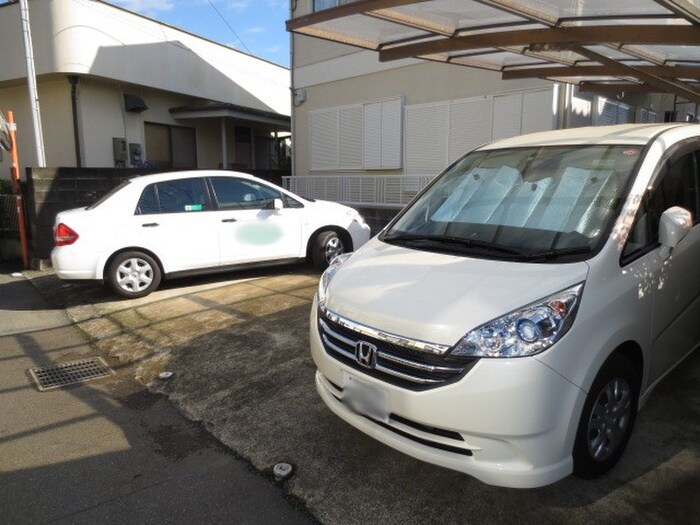 へいせいハイツの物件外観写真