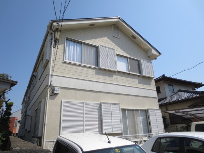 へいせいハイツの物件外観写真