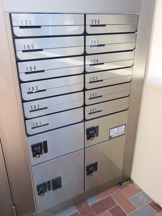 フェリシア東雪谷の物件外観写真