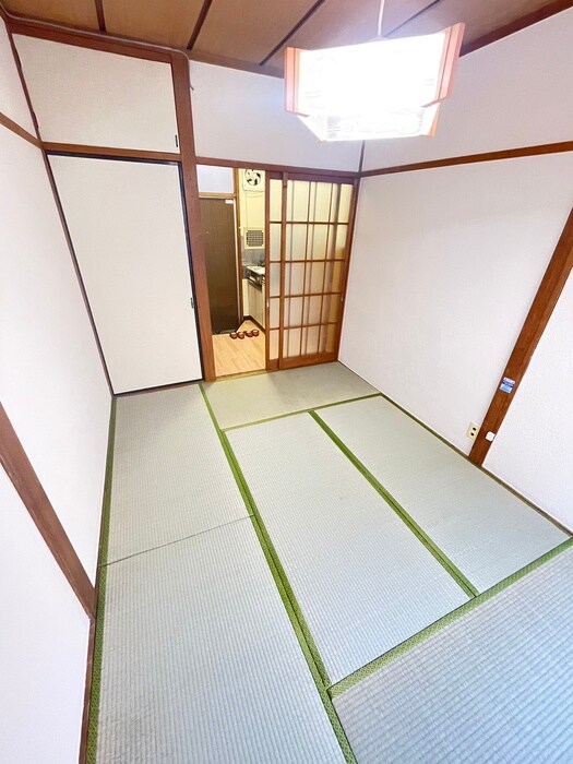 プチハウスアテイの物件内観写真