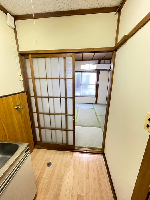 プチハウスアテイの物件内観写真