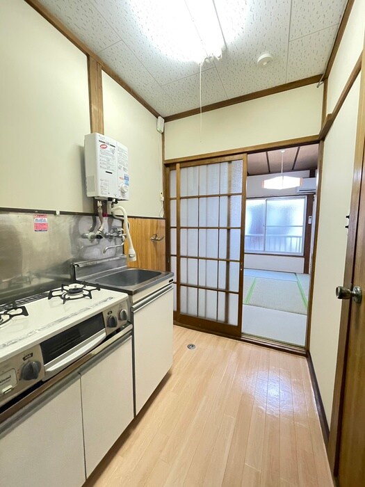 プチハウスアテイの物件内観写真