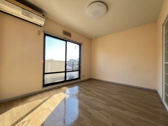 稲荷坂ハイツの物件内観写真