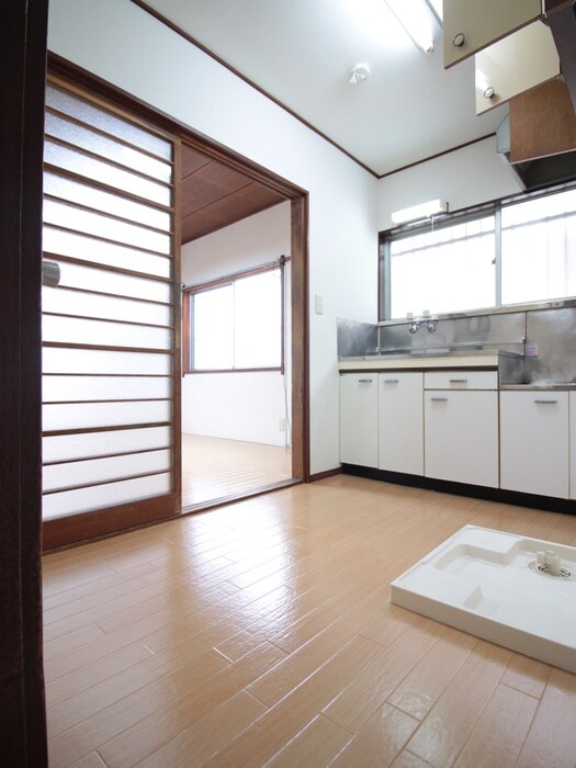 メゾーネ下馬の物件内観写真