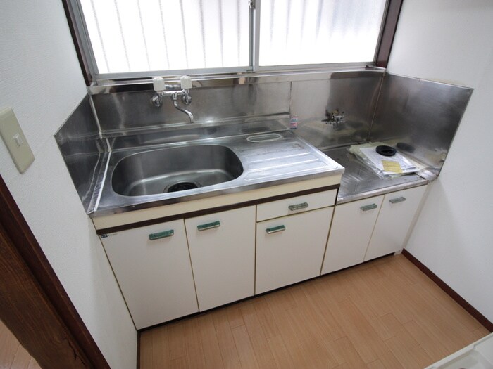 メゾーネ下馬の物件内観写真