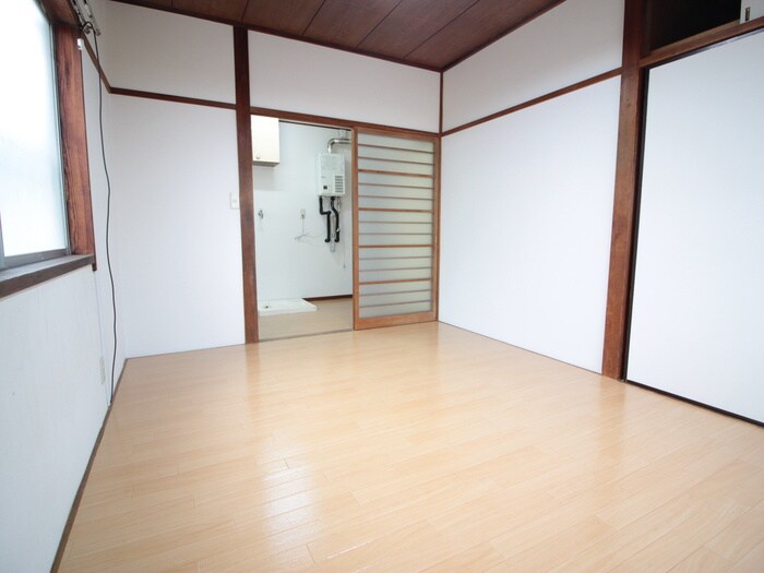 メゾーネ下馬の物件内観写真