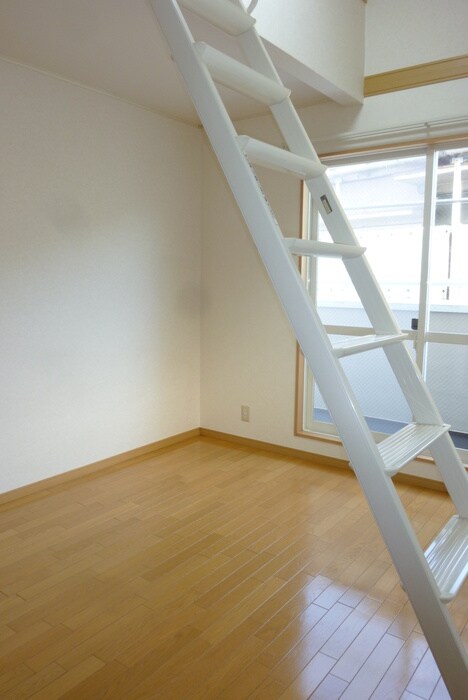 フロイントハイムの物件内観写真