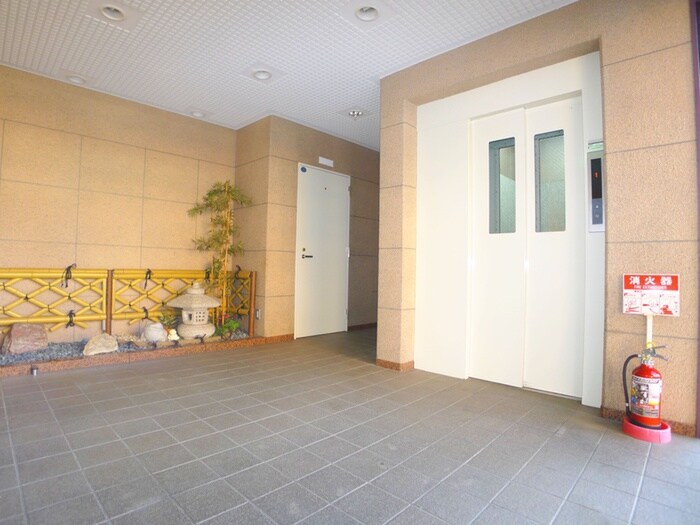 リヴェ－ルビックパインの物件外観写真