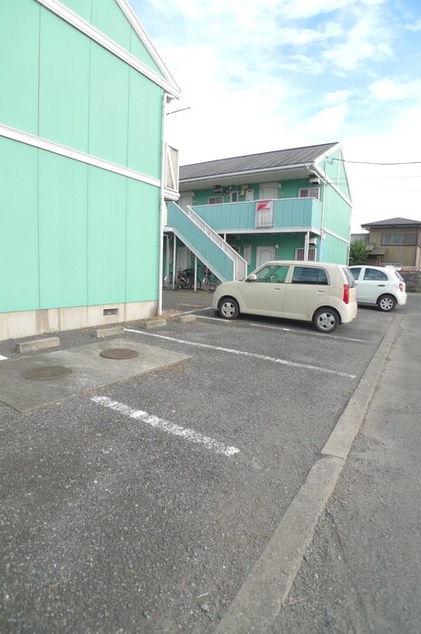 グリ－ンハイツＢ棟の物件外観写真