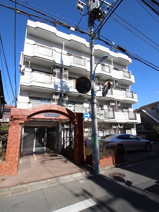 サンセリテの物件外観写真