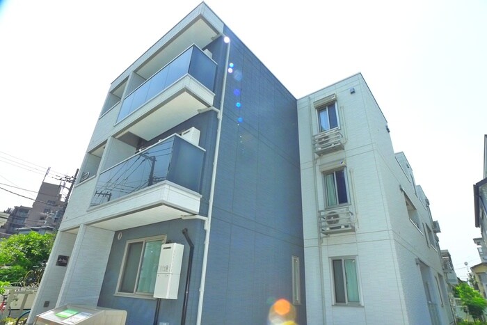 ルリアン谷中の物件外観写真