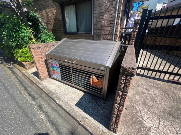 チューダープレイスの物件外観写真