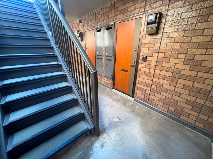 チューダープレイスの物件外観写真