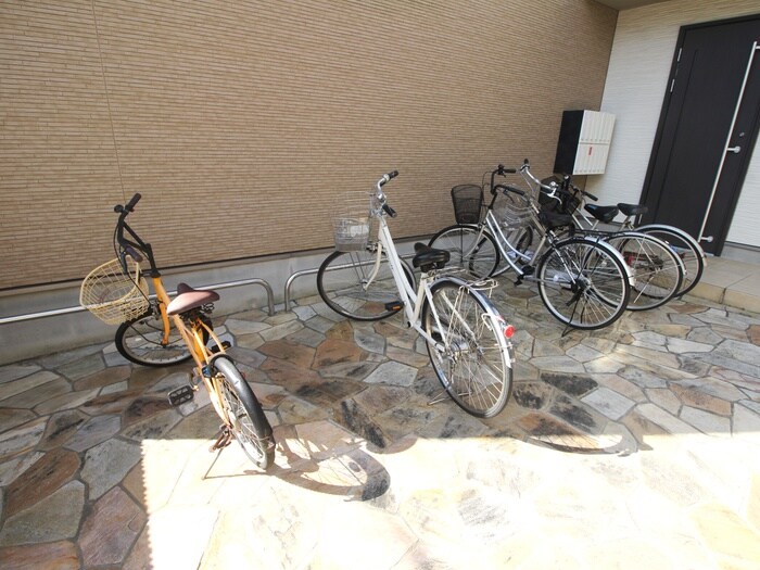 朋久レジデンス上福岡の物件外観写真