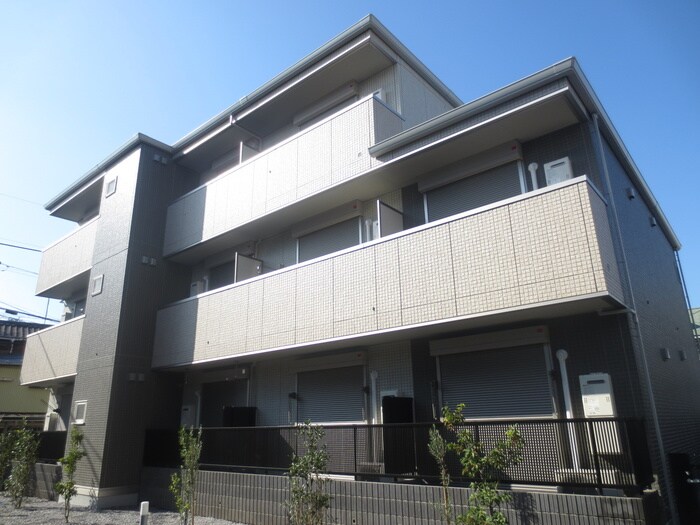 マーリエ調布の物件外観写真