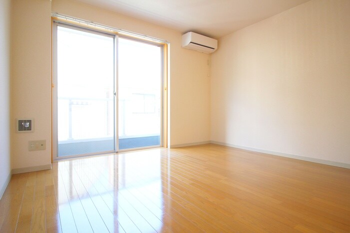 ＰＲＩＭＥ　ＳＱＵＡＲＥの物件内観写真