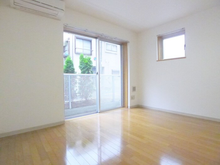 ＰＲＩＭＥ　ＳＱＵＡＲＥの物件内観写真