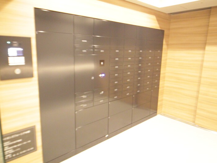 ライオンズフォーシア中野の物件外観写真