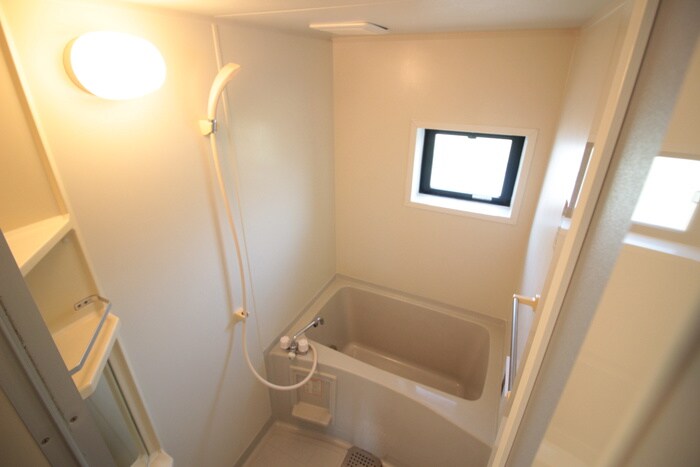 ビュ－バレ－湘南の物件内観写真