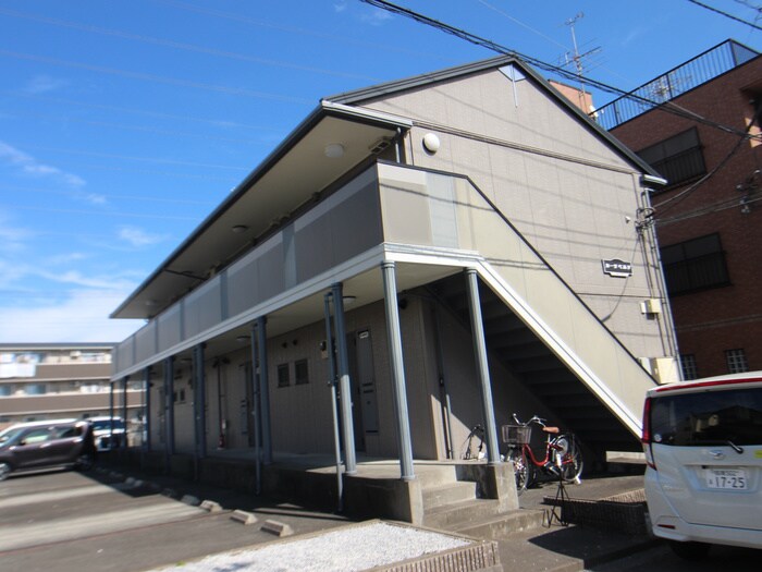 カーサベルデの物件外観写真