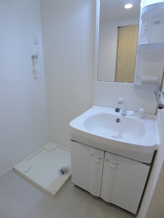 ﾘﾌﾞﾘ・ｵｰﾄﾚｼﾞﾃﾞﾝｽの物件内観写真