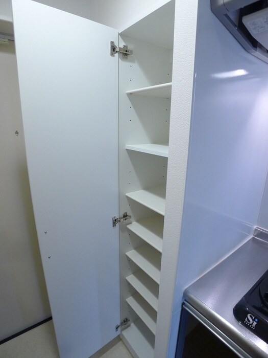 ﾘﾌﾞﾘ・ｵｰﾄﾚｼﾞﾃﾞﾝｽの物件内観写真