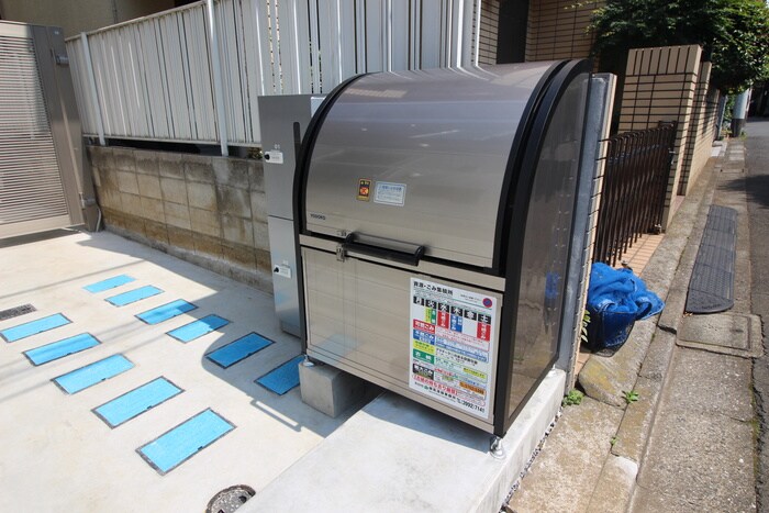 グラード氷川台の物件外観写真