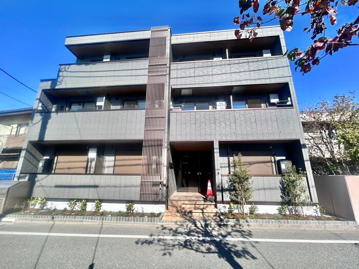 D-ROOMPREMIUM多磨霊園駅の物件外観写真