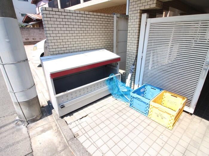 ジョイフル亀有の物件外観写真