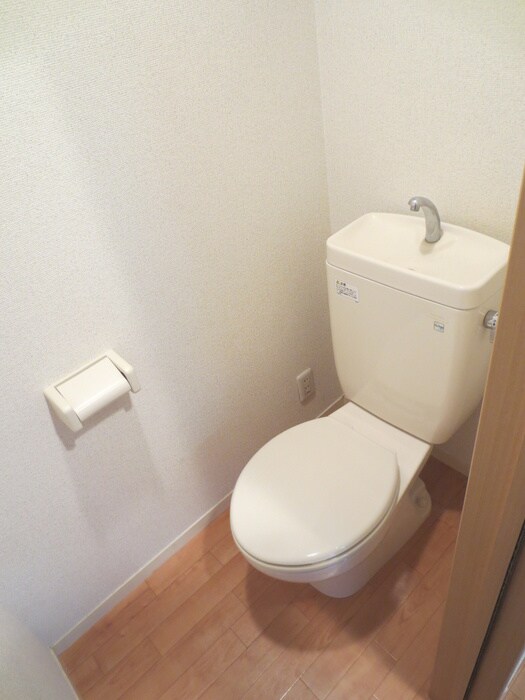 ラタ－シュ本郷の物件内観写真