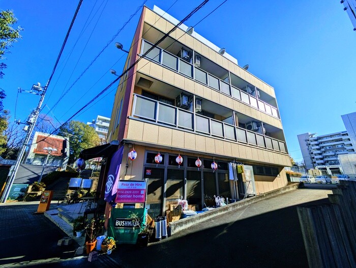 パサ・デ・ヒロの物件外観写真