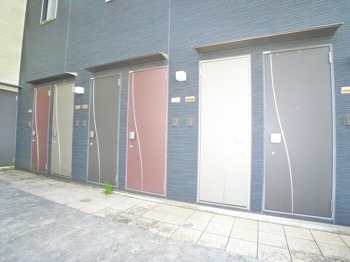 Wealth Courtの物件外観写真