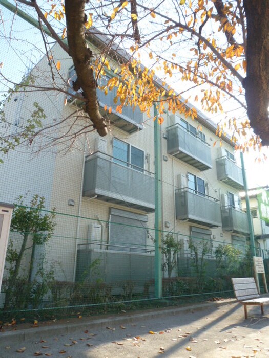 Wealth Courtの物件外観写真