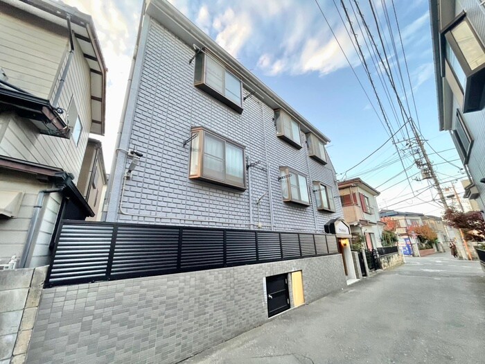 ア－クフラッツの物件外観写真