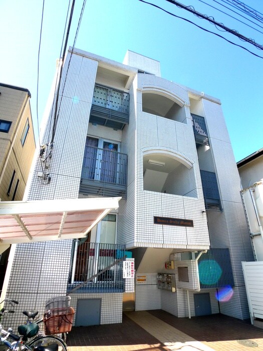 Ｄｏｍｕｓ　Ｓｔｅｌｌａの物件外観写真