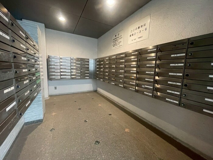 ﾌｧﾐﾘｰﾀｳﾝ東陽弐番館(M717)の物件外観写真