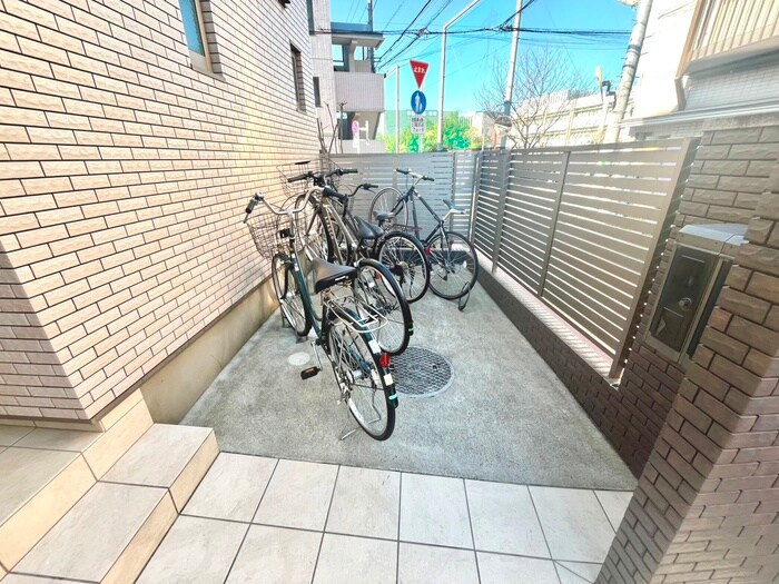 ルミウェール上北沢の物件外観写真