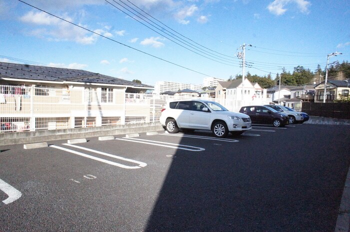 カ－サドマ－ニⅠの物件外観写真