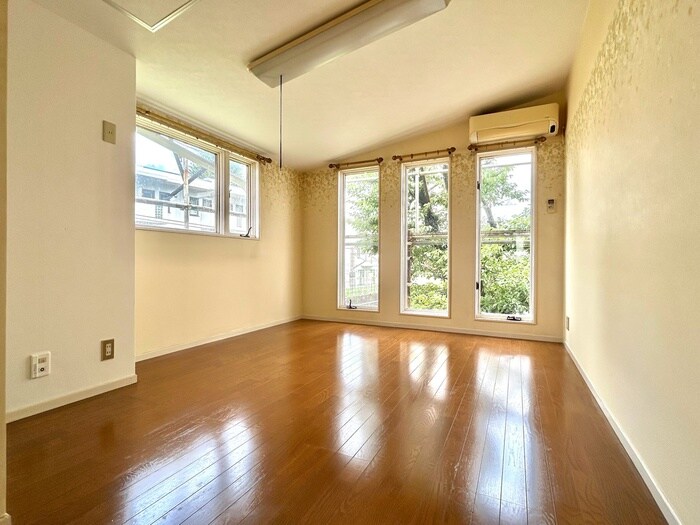 ＷＩＮＧ　ＦＵＲＵＹＡの物件内観写真