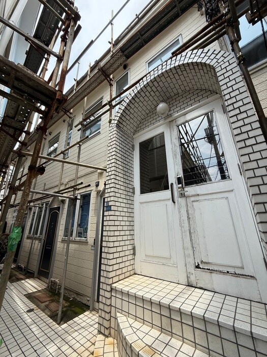 ＷＩＮＧ　ＦＵＲＵＹＡの物件外観写真