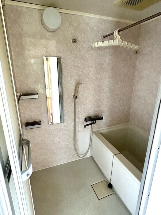 ＷＩＮＧ　ＦＵＲＵＹＡの物件内観写真